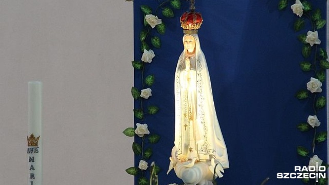 W Irkucku koronowano figurę Matki Bożej Fatimskiej. Koronę 15 lat wcześniej pobłogosławił św. Jan Paweł II. W ceremonii wzięli udział katoliccy biskupi pełniący posługę duszpasterską w Rosji, rosyjska Polonia oraz polscy dyplomaci.