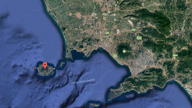 Dobiegła końca akcja ratunkowa po trzęsieniu ziemi na włoskiej wyspie Ischia. Ratownicy kwadrans po południu wyciągnęli z rumowiska zawalonego domu ostatniego zasypanego - 11-letniego chłopca.