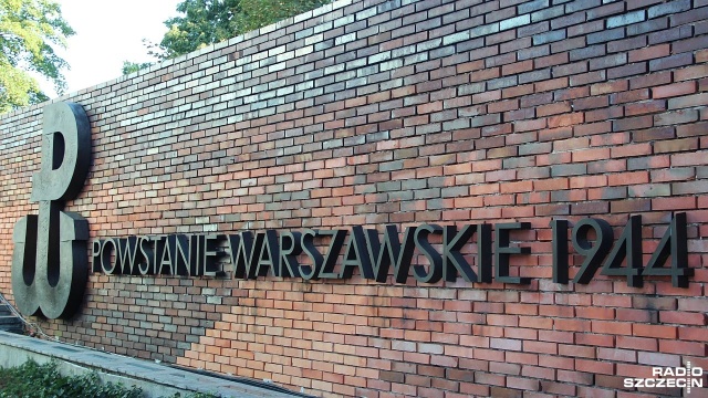 Szef MSWiA zapewnia, że tzw. ustawa dezubekizacyjna nie dotyczy powstańców warszawskich, a jedynie byłych pracowników SB lub UB.