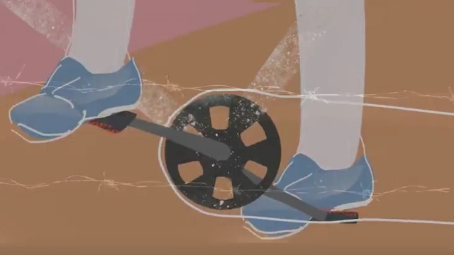 Pogodne, sierpniowe popołudnie. Straszy Pan na ławce spędza je w parku obserwując zabawę swojego wnuka. Wspomina lato 1939 roku. Tak rozpoczyna się edukacyjny spot, przygotowany z okazji przypadającego w środę Europejskiego Dnia Pamięci Ofiar Reżimów Totalitarnych.