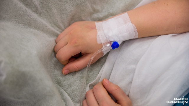 Co 25 dziecko rodzi się w Polsce z rzadką chorobą genetyczną - taką jak m.in. Bąblowica, Malakoplakia, Glejak czy też Choroba Creutzfeldta-Jakoba.