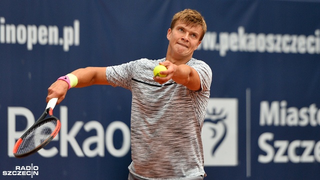 Drugi Polak pożegnał się z tenisowym turniejem Pekao Szczecin Open. Karol Drzewiecki przegrał z Argentyńczykiem Guido Andreozzim 6:7, 2:6 w pierwszej rundzie szczecińskiego challengera.