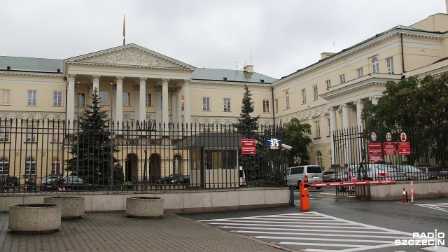 Urząd Skarbowy zajął na prywatnym rachunku bankowym prezydent Warszawy Hanny Gronkiewicz-Waltz ponad 12 tysięcy złotych. Informację tę potwierdził IAR członek Komisji Weryfikacyjnej Sebastian Kaleta.
