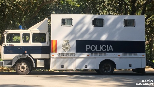 Komisja Europejska nie komentuje na razie wydarzeń w Hiszpanii. W niedzielę, podczas referendum w sprawie oderwania się Katalonii od Hiszpanii w starciach z policją rannych zostało ponad 800 osób.