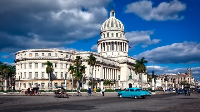 USA zaostrzają sankcje wobec Kuby