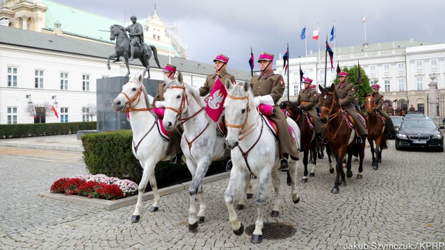 W Warszawie odbywają się centralne obchody 99. rocznicy odzyskania przez Polskę niepodległości.