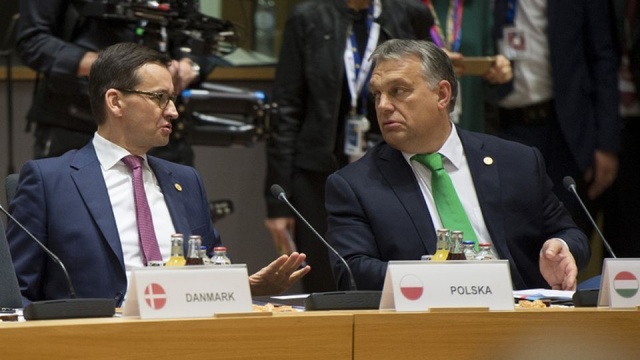 Premier Mateusz Morawiecki uważa, że ewentualne uruchomienie artykułu 7. traktatu unijnego wobec Polski byłoby niesprawiedliwe. W Brukseli przekonywał, że reforma wymiaru sprawiedliwości powinna była się odbyć dawno temu. W czwartek wieczorem polski premier będzie rozmawiał - między innymi o tej kwestii - z szefem Komisji Europejskiej Jean-Claude039em Junckerem.