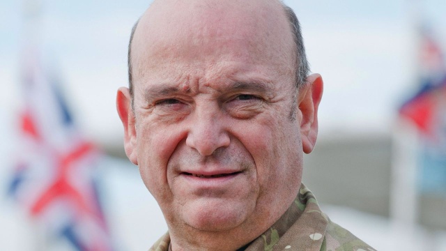 Celem ataku Rosji mogą stać się podwodne kable komunikacyjne - ostrzegł szef brytyjskiego sztabu, generał Stuart Peach. To bezpośrednio mogłoby narazić Wielką Brytanię i jej sojuszników w NATO na straty liczone w bilionach dolarów dziennie. Generał apeluje, by Zachód wypracował skuteczny mechanizm obrony sieci. Problem polega na tym, że jest to sieć ogromnych rozmiarów.