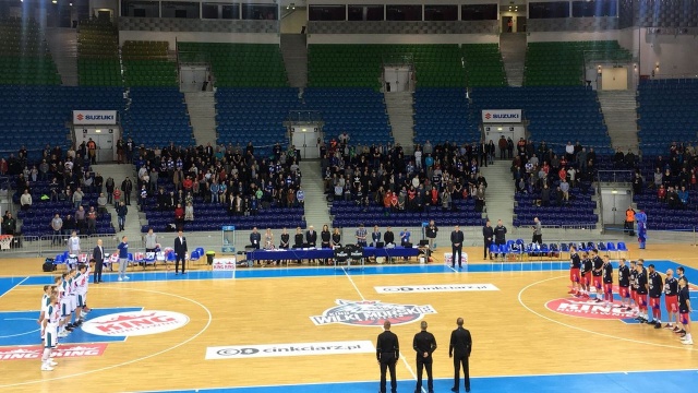 Koszykarze King Szczecin przerwali swoją serię wygranych meczów. Po pięciu zwycięstwach, w sobotę w Arenie Szczecin przegrali z Anwilem Włocławek 70:83.