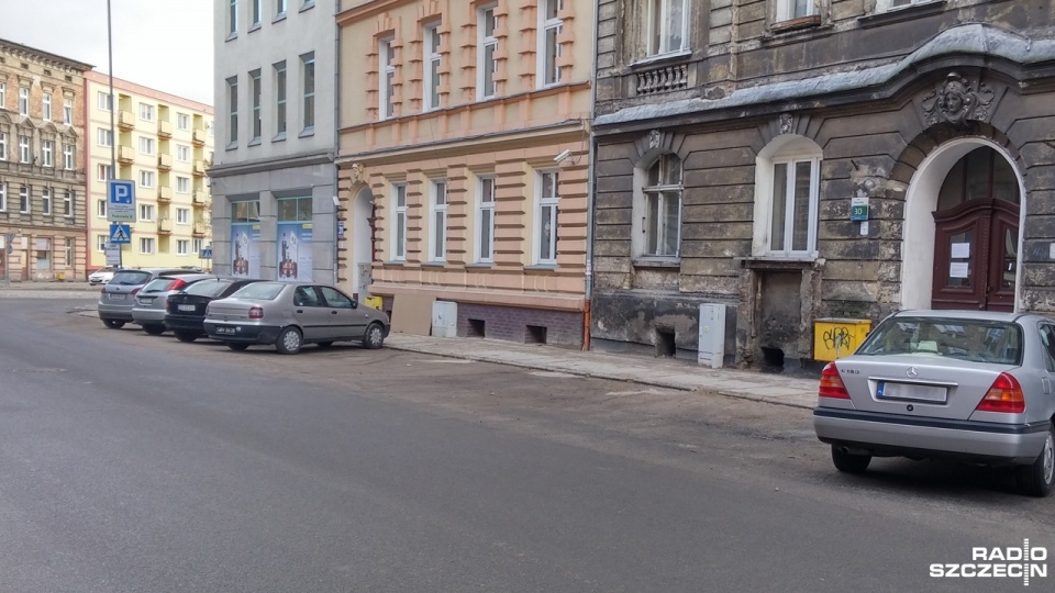Powstały także dodatkowe miejsca do parkowania. Fot. Marek Borowiec [Radio Szczecin]