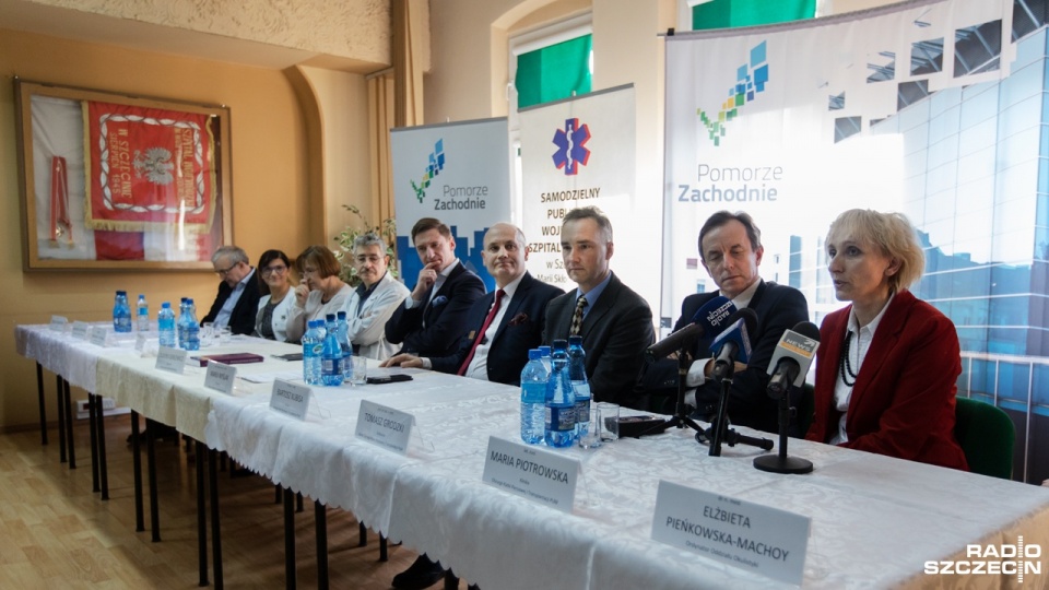 Pobiliśmy rekord - chwalą się lekarze w Szczecinie w Ogólnopolski Dzień Transplantacji. Fot. Weronika Łyczywek [Radio Szczecin]