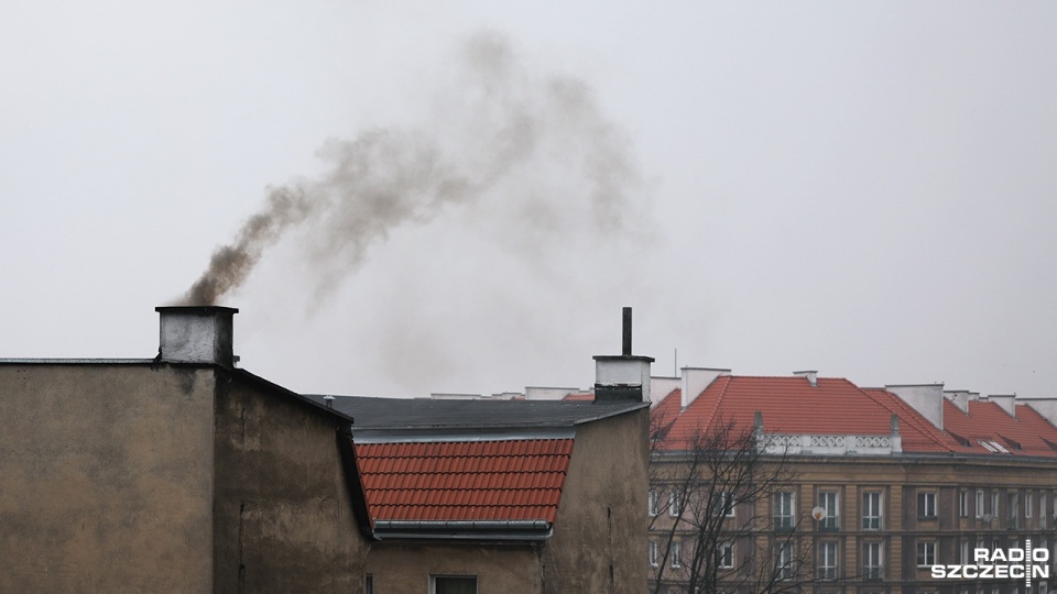 Smog nad miastem. Fot. Weronika Łyczywek [Radio Szczecin]