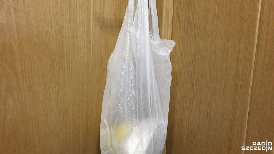 Z danych Komisji Europejskiej wynika, że w całej Unii rocznie zużywa się około stu miliardów plastikowych torebek. Fot. Piotr Kołodziejski [Radio Szczecin]