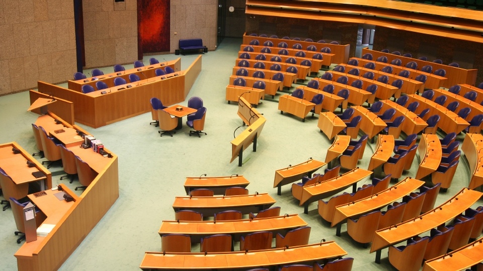 Izba niższa (Tweede Kamer) dwuizbowego parlamentu holenderskiego. Fot. www.wikipedia.org / Sisyfus