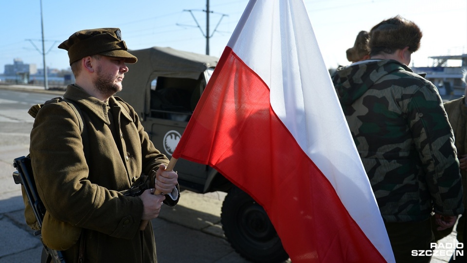 VII Rajd Zaślubin z Morzem wystartował - z Wałów Chrobrego w Szczecinie - do Kołobrzegu. Fot. Łukasz Szełemej [Radio Szczecin]
