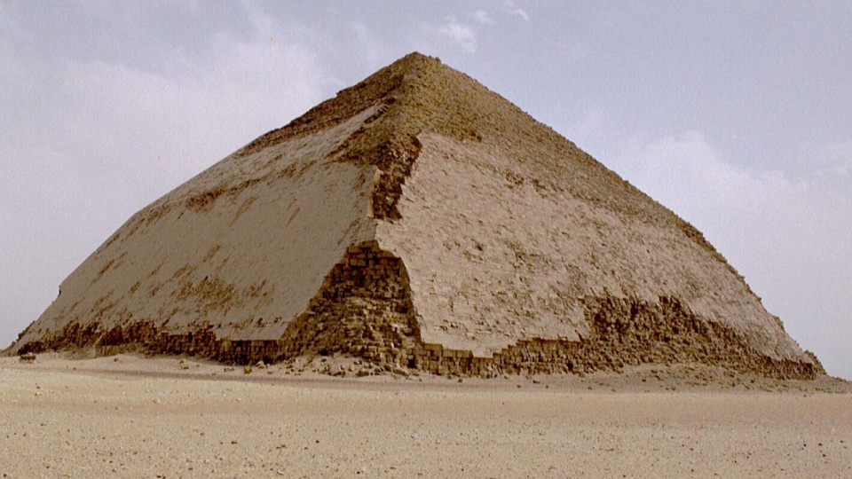 Memfis i jego nekropolia - obszar piramid od Gizy do Dahszur. Fot. www.wikipedia.org / Néfermaât