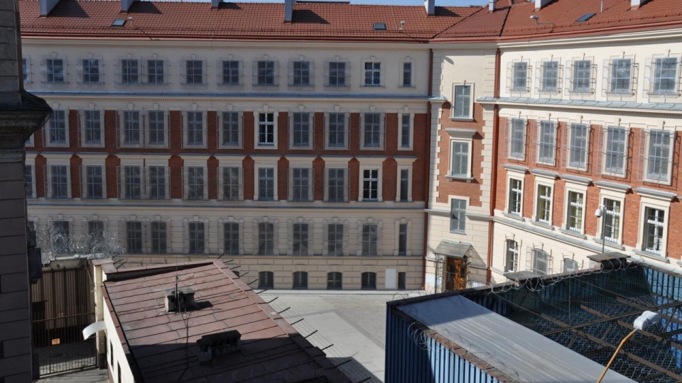 Dzięki współpracy Komendy Głównej Policji oraz austriackiej policji Polak trafi do aresztu śledczego przy ul. Montelupich w Krakowie. Fot. www.sw.gov.pl