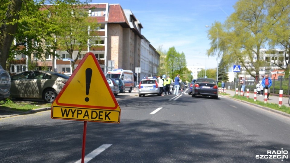 Dwie osoby trafiły do szpitala wskutek wypadku, do którego doszło przed godziną 12 na ulicy Unii Lubelskiej w Kołobrzegu. Fot. Przemysław Polanin [Radio Szczecin/Archiwum]