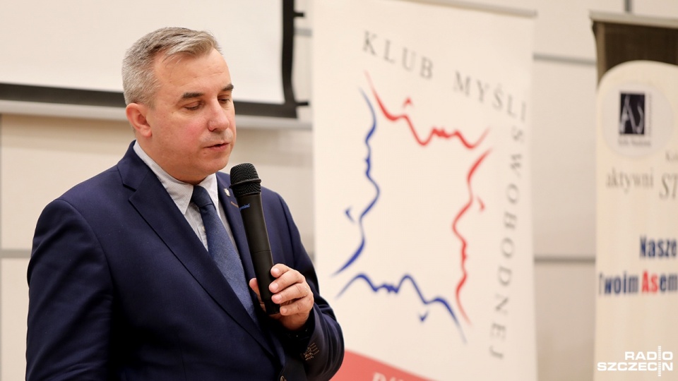 Dziennikarz śledczy przyjechał promować swoją najnowszą książkę "ABW". Fot. Weronika Łyczywek [Radio Szczecin]