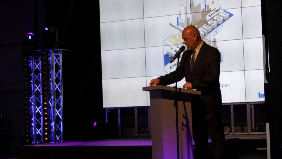 Otwarciu inwestycji towarzyszą największe targi meblarskie w regionie - Hausmesse 2017. To ósma edycja imprezy, podczas której w Szczecinku prezentują się wystawcy z branży budowlanej i meblarskiej. Fot. https://szczecinek.com