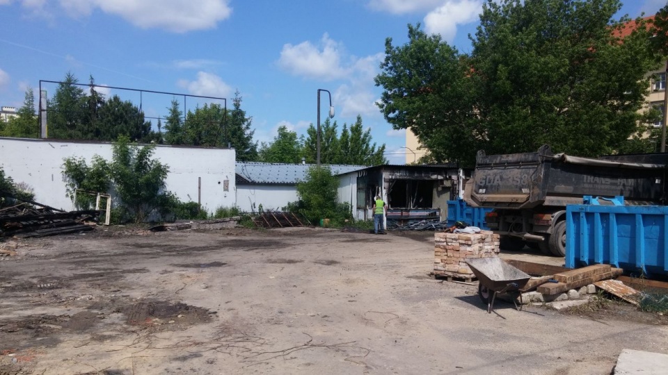 Rozbiórka będzie kosztowała 67 tys. zł. Na części działki pozostaną jednak zabudowania, które są własnością Polskiego Związku Motorowego w Szczecinie. Fot. Marek Borowiec
