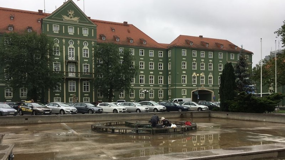 Dopiero w przyszłym tygodniu zacznie działać fontanna przy Jasnych Błoniach w Szczecinie. Fot. Sławomir Orlik [Radio Szczecin]