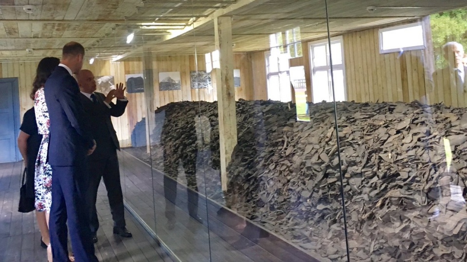 Księżna Kate i książę William w Muzeum Stutthof. Fot. www.twitter.com/kensingtonroyal