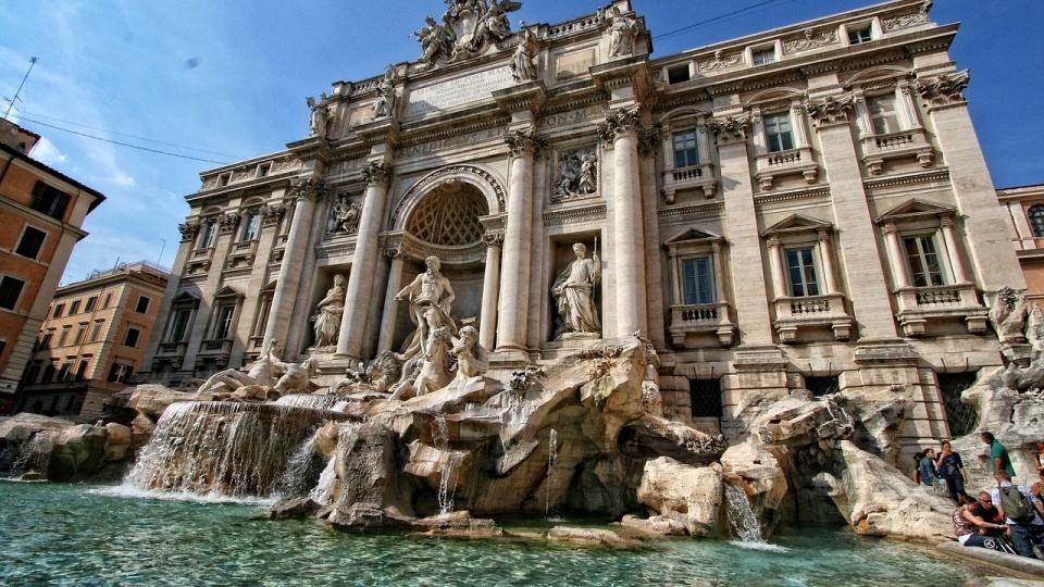 Fontanna di Trevi w Rzymie. Fot. www.pixabay.com/photo-1633421 (domena publiczna)