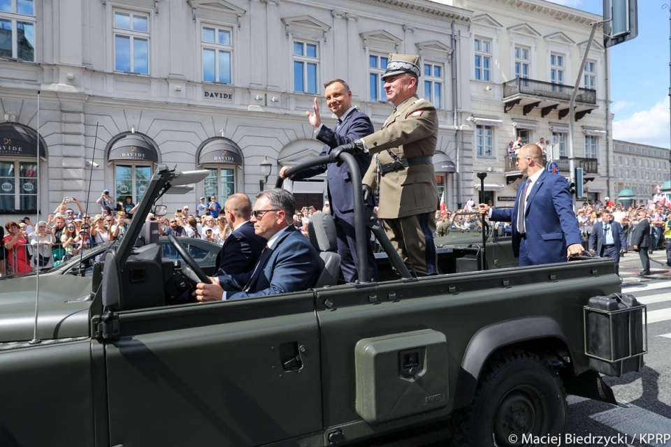 - Jest to święto wielkości Rzeczypospolitej - mówił Prezydent RP podczas centralnych obchodów Święta Wojska Polskiego. Fot. twitter.com/prezydentpl/Maciej Biedrzycki/KPRP