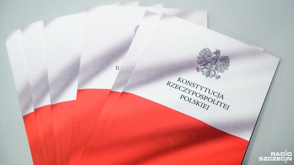 Publiczne konsultacje przed referendum dotyczącym kierunków zmian w Konstytucji rozpoczynają się w piątek w Gdańsku. Fot. Olaf Nowicki [Radio Szczecin]