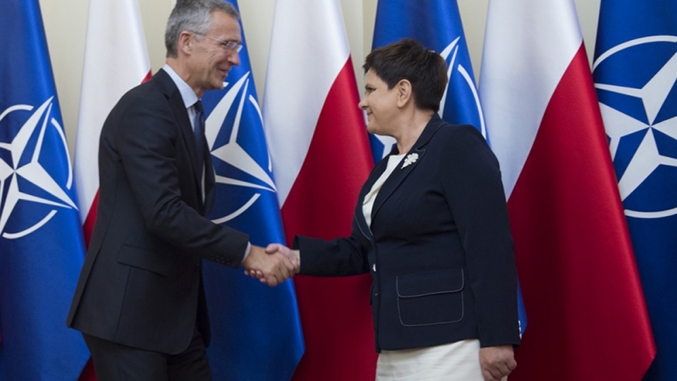 Spotkanie premier Beaty Szydło z sekretarzem generalnym NATO Jensem Stoltenbergiem. Fot. Fot. P. Tracz / KPRM, źródło: www.www.premier.gov.pl