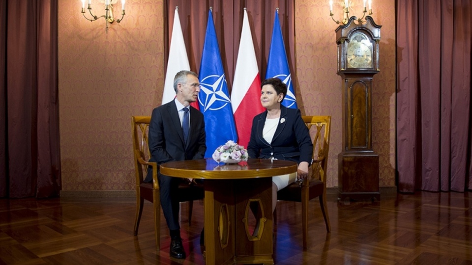 Spotkanie premier Beaty Szydło z sekretarzem generalnym NATO Jensem Stoltenbergiem. Fot. Fot. P. Tracz / KPRM, źródło: www.www.premier.gov.pl