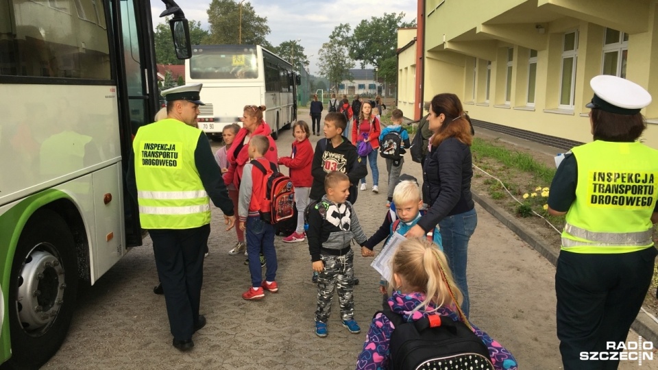 Zachodniopomorski Inspektorat Transportu Drogowego rozpoczął akcję "Gimbus". Fot. Tomasz Duklanowski [Radio Szczecin]