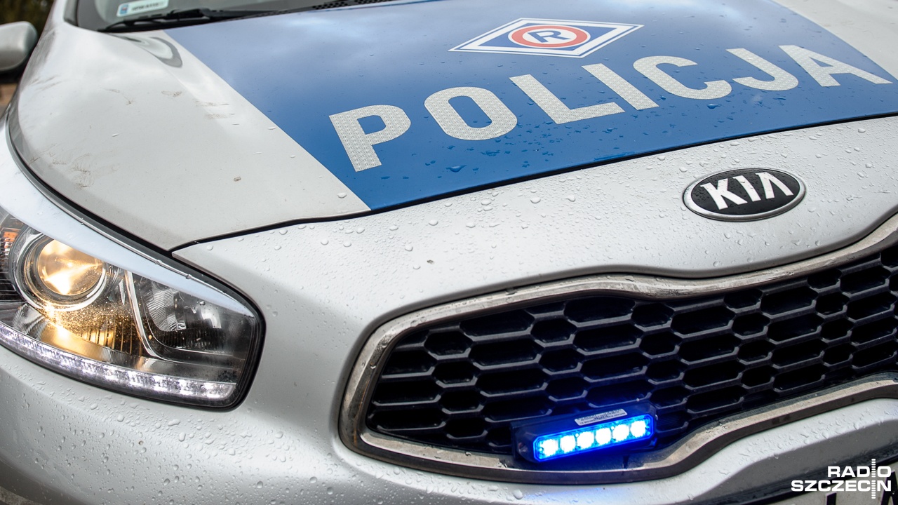 W miejscowości Nieradz w gminie Mirosławiec zderzyły się dwa samochody osobowe.