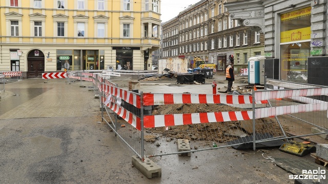 Przebudowa odcinka ulicy Bogusława X w Szczecinie. Fot. Robert Stachnik [Radio Szczecin] Kolejna inwestycja opóźniona. Bogusława X z poślizgiem [ZDJĘCIA]