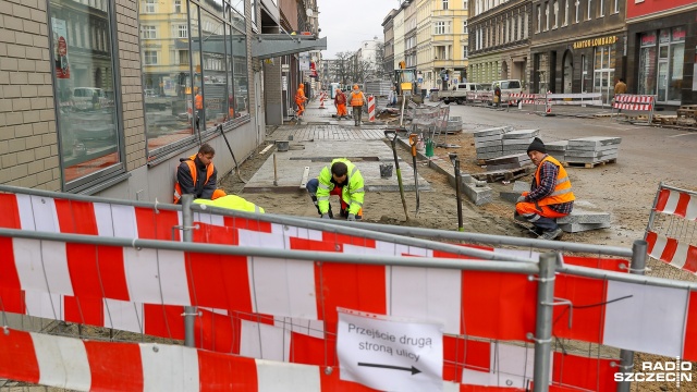 Przebudowa odcinka ulicy Bogusława X w Szczecinie. Fot. Robert Stachnik [Radio Szczecin] Kolejna inwestycja opóźniona. Bogusława X z poślizgiem [ZDJĘCIA]