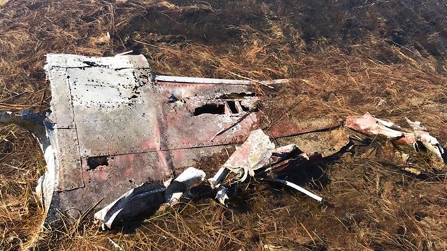 Od czasów II wojny światowej elementy wraku leżą przy jeziorze na farmie rodziny Helleren w okolicy Egersund. Szczątki Halifaxa znajdują się przy ścianie skalnej w którą uderzył a wiele z nich spoczywa pod wodą. Fot. Dariusz Markiewicz Walka o powrót Cichociemnych i wydobycie wraku Halifaxa [ZDJĘCIA]