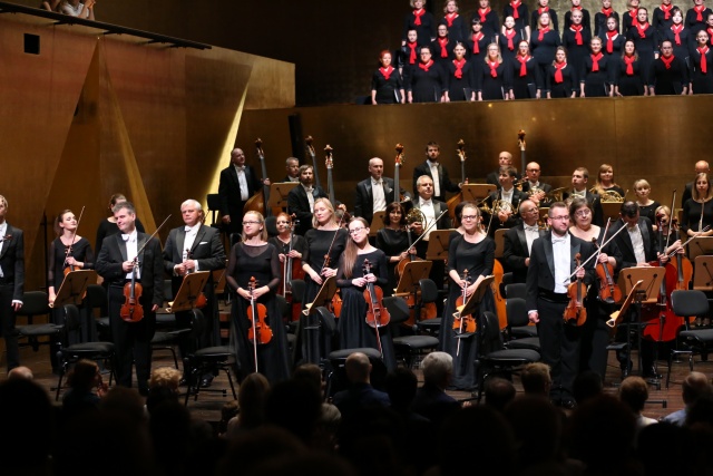 Fot. Materiały Filharmonii Owacja na stojąco. Filharmonia "zatoczyła koło" [ZDJĘCIA]