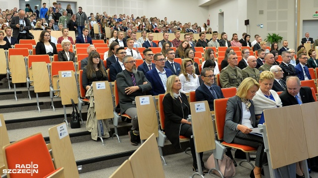 Inauguracja roku akademickiego na Zachodniopomorskim Uniwersytecie Technologicznym. Fot. Łukasz Szełemej [Radio Szczecin] ZUT zainaugurował nowy rok akademicki [ZDJĘCIA]