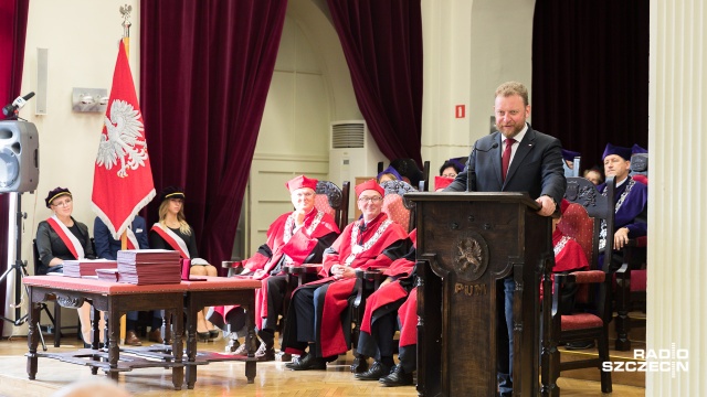 Inauguracja roku akademickiego na PUM-ie. Fot. Robert Stachnik [Radio Szczecin] Inauguracja roku akademickiego na Pomorskim Uniwersytecie Medycznym [WIDEO, ZDJĘCIA]