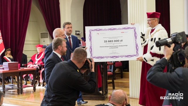 Inauguracja roku akademickiego na PUM-ie. Fot. Robert Stachnik [Radio Szczecin] Inauguracja roku akademickiego na Pomorskim Uniwersytecie Medycznym [WIDEO, ZDJĘCIA]