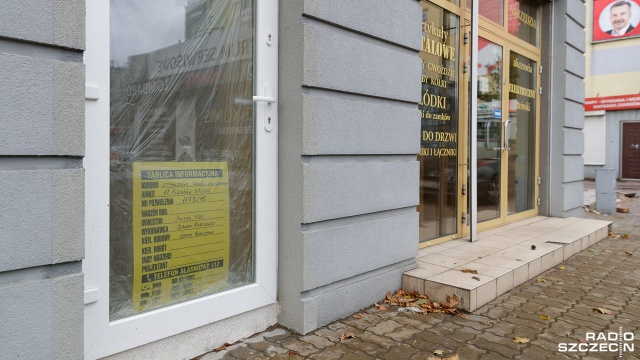 Fot. Robert Stachnik [Radio Szczecin] Kto zapłaci za remont? - pytają mieszkańcy lokali przy Alei Piastów [ZDJĘCIA]