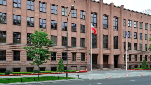 Założeniami polskiej polityki zagranicznej na 2018 rok zajmie się na wtorkowym posiedzeniu rząd. Dokument o charakterze poufnym zreferuje Radzie Ministrów szef resortu dyplomacji. Na podstawie założeń minister spraw zagranicznych przedstawi Sejmowi informację o zadaniach w polityce zagranicznej.