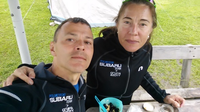 Jeden tydzień, dwoje biegnących, trzy kraje, 254 kilometry - te liczby stały się niedawno marzeniem szczecińskich amatorów sportu: Ewy Huryń i Zbyszka Kapuścińskiego. Mowa o alpejskich, międzynarodowych biegach Gore-Tex Transalpine Run.