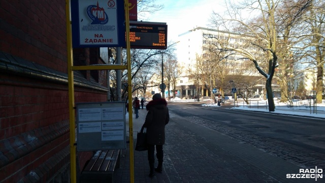 Kołobrzeg inwestuje w nowe przystanki autobusowe. Miasto planuje postawić 45 nowych wiat przystankowych. 36 z nich zastąpi stare, wysłużone i zniszczone. Reszta powstanie w miejscach, gdzie dotychczas pasażerowie czekali na autobus pod chmurką.