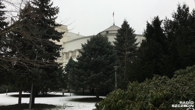 Na rozpoczynającym się w środę posiedzeniu Senat zajmie się zmianami w ustawie o ochronie zwierząt i kodeksie karnym.