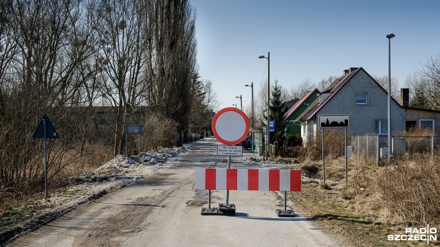 Przynajmniej do piątku zamknięty będzie prawie półkilometrowy odcinek drogi powiatowej pomiędzy miejscowościami Stobno i Bobolin. Teraz jest zalana przez wody z okolicznych pól.