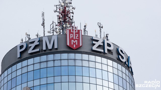 Biżuteria za 100 tysięcy dolarów, cygara za 40 tys. i ekskluzywna damska bielizna - za takie rzeczy pracownicy spółki wchodzących w skład Grupy Polska Żegluga Morska płacili kartami kredytowymi.