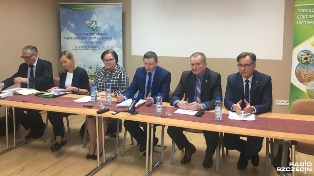 W Zachodniopomorskiem nadal nie było żadnego przypadku zachorowania zwierząt na afrykański pomór świń. Tej zimy żaden ptak nie padł też ze względu na ptasią grypę - mówił w środę Zachodniopomorski Wojewódzki Lekarz Weterynarii podsumowując ostatnie miesiące w regionie.