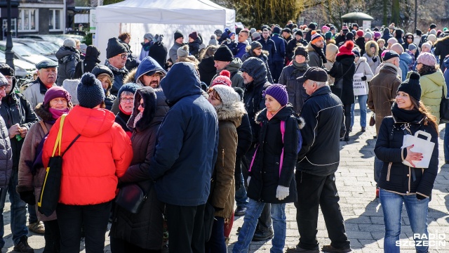 Teatr Współczesny od kuchni, Cmentarz Centralny, Łasztownia czy budynek Straży Pożarnej - to tylko niektóre z miejsc, które mogli w sobotę obejrzeć szczecinianie. To w ramach VI Międzynarodowego Dnia Przewodnika Turystycznego.